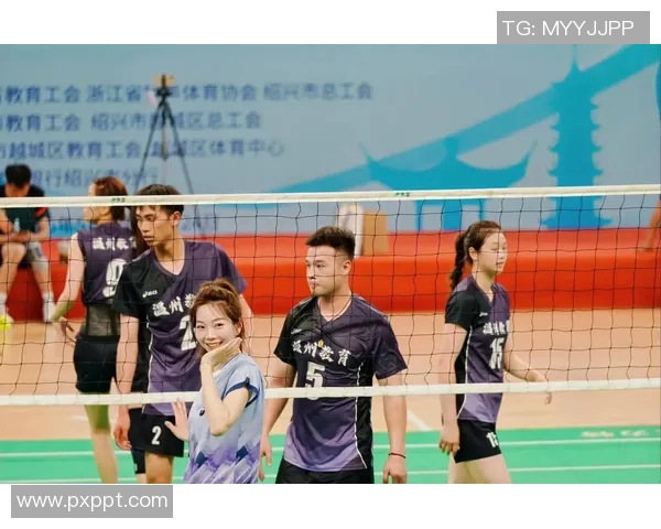 杭州排球队的节奏与风采探秘：排球运动的魅力与团队精神