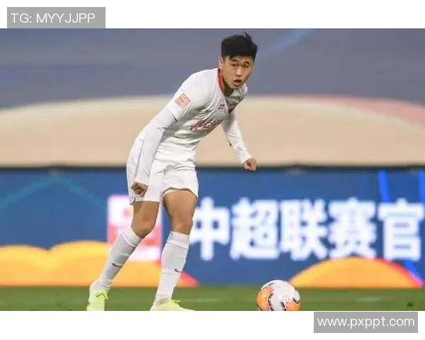 杭州足球队的转型之路揭秘：从传统强队到现代化职业俱乐部的蜕变之旅